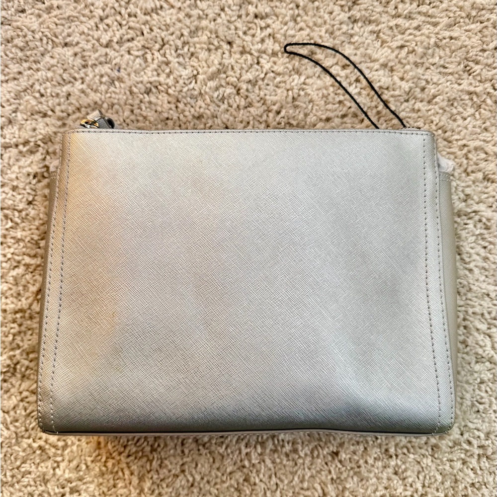NEW Lo & Sons The Pearl Saffiano Crossbody *READ* - Picture 2 of 16
